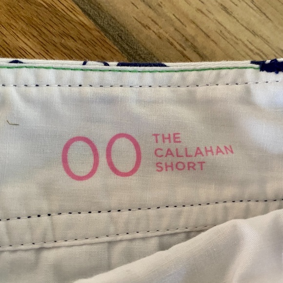 Lily Pulitzer, Callahan Shorts, Size 00 - Picture 3 of 4